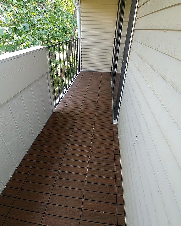 Large Deck - new wood tiles