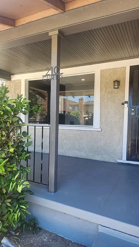 5 bed, 2.0 bath, 1164 sqft, $3,900 — Photo 1