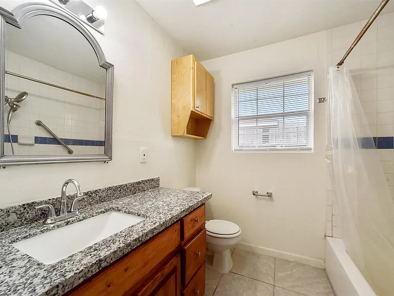 214 Schilling St — Photo 13