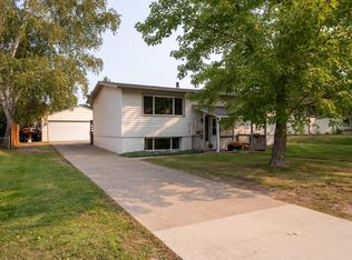 501 NE 9th St, Grand Rapids, MN 55744