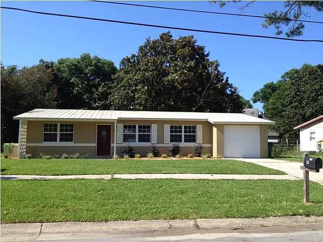 1st image of 231 Lorraine Dr S