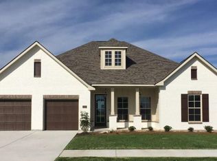 4304 Cabot Dr, Lake Charles, LA 70607