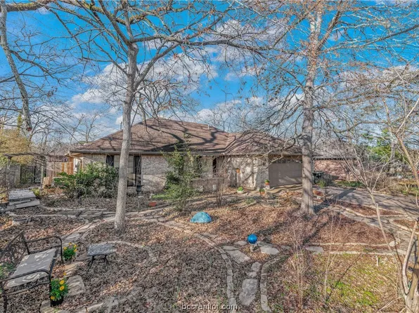 2912 Rayado Ct S, College Station, TX 77845