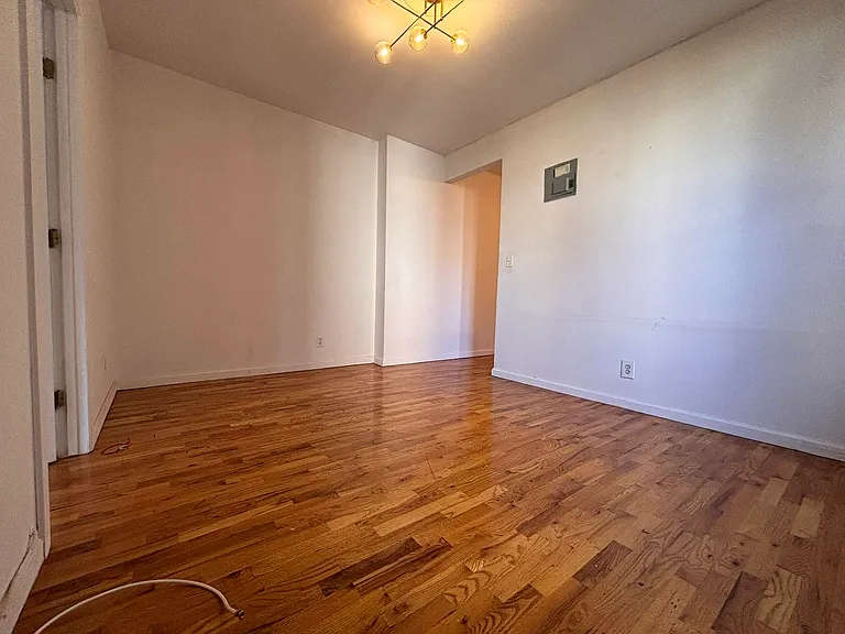 226 E 83rd St #36 — Photo 3