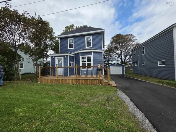 47 Blowers St, North Sydney, NS B2A 2Y6