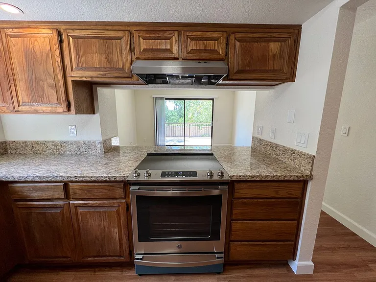 8654 Thelen Ct — Photo 7