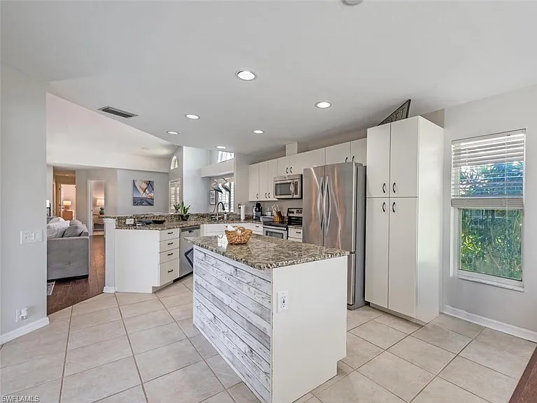 641 Saint Andrews Blvd #108-1 — Photo 12