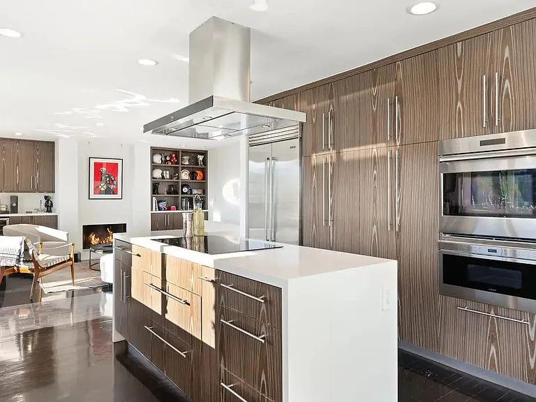 Embrace the Hollywood lifestyle in our luxurious hillside villa.