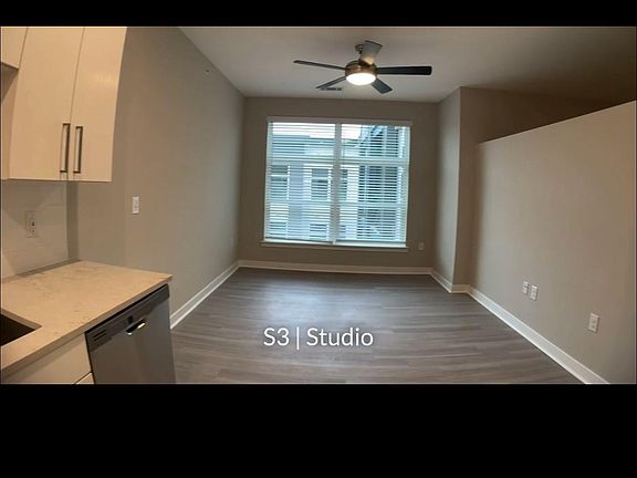 4th image of 2509 N Davidson St #404