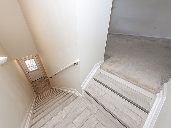 5th image of 3106 Mariners Way