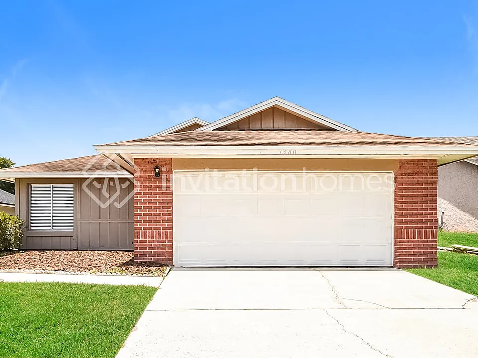 1380 San Diego Ct
