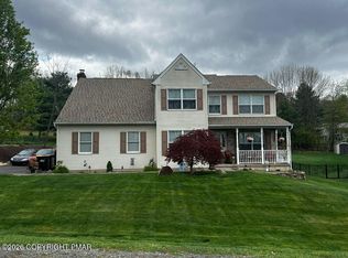 1012 Primrose Ave, Stroudsburg, PA 18360