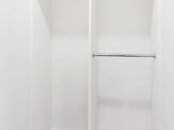 5th image of 215 W 16th St APT 44