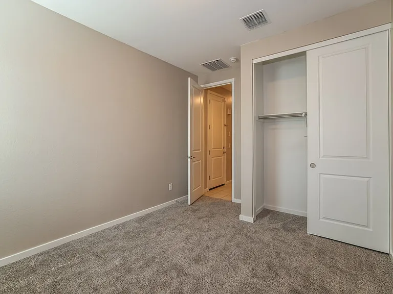 11022 W Marguerite Ave — Photo 14