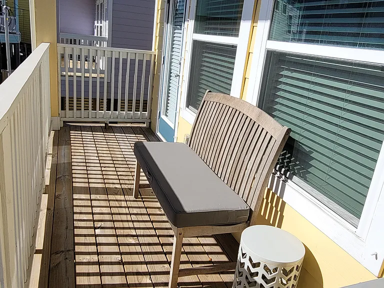 708 Lee Ave — Photo 12