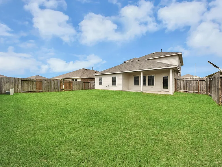 4406 Andorno Dr — Photo 44