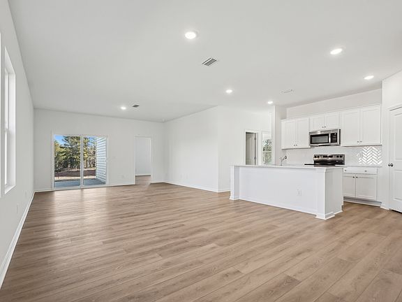 Middleton Farms - Timber Interior Image 2