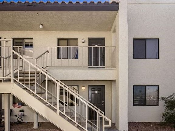 2nd image of 1989 Mesquite Ave Unit 45