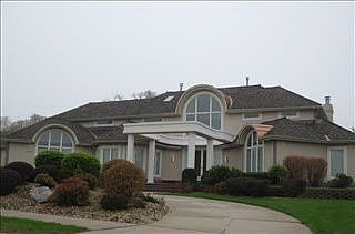 5th image of 15681 California St