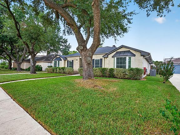 4th image of 7614 Rollingbrook Dr