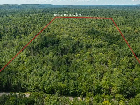258 New England Road, Searsmont, ME 04973
