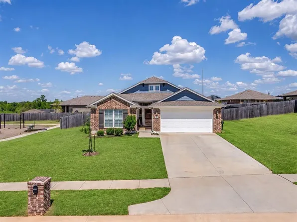 333 Emmy Jean Dr, Blanchard, OK 73010