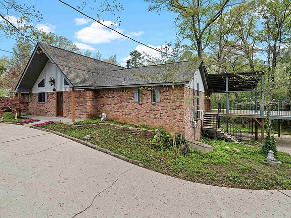 3rd image of 507 Woodway Ln