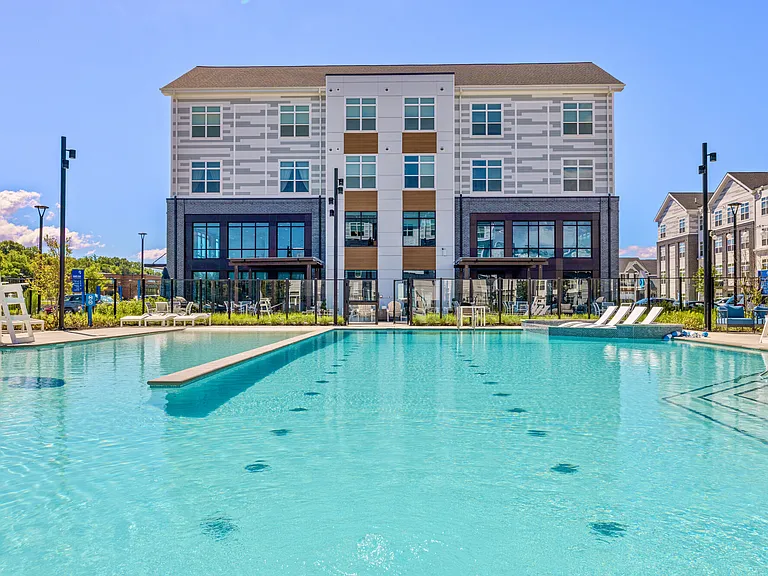 James Run Apartments — Photo 35