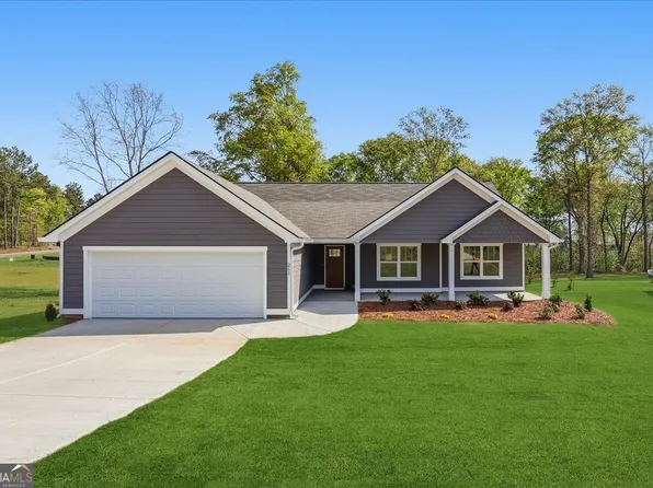 211 Rachel Ln, Hartwell, GA 30643