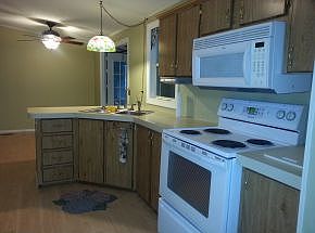 4th image of 1628 E Naperville Ln
