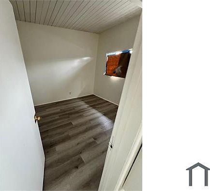 3rd image of 11710 S Budlong Ave APT 13