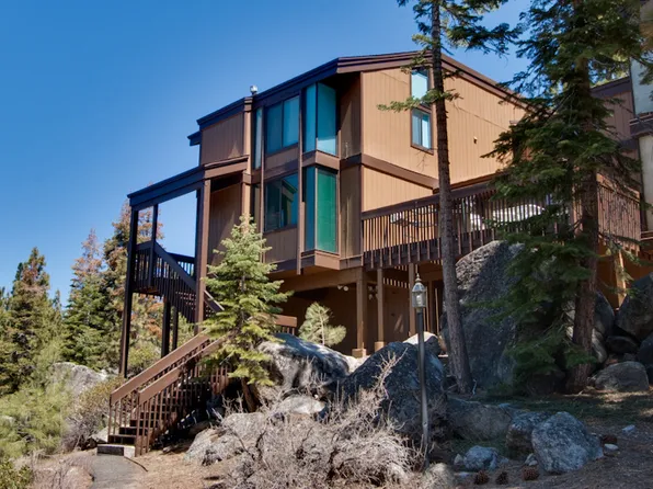 46 Chalet Ct, Zephyr Cove, NV 89448