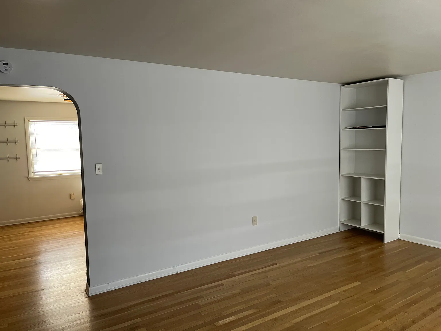 3 bed, 1160 sqft, $2,300 — Photo 4