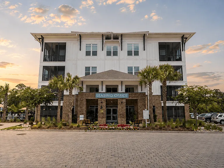 Satori West Ashley — Photo 14
