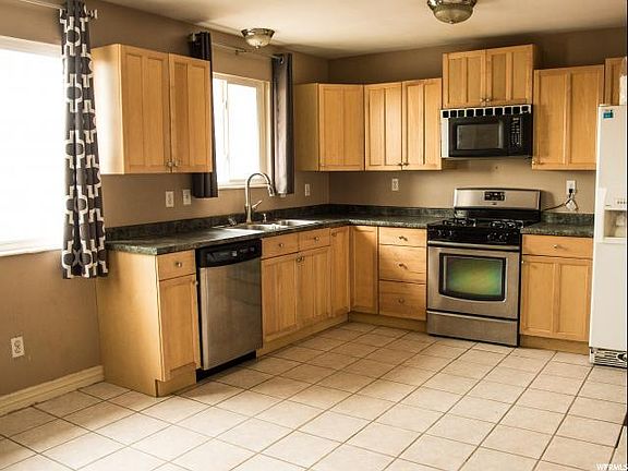 5th image of 4909 S Farah Dr