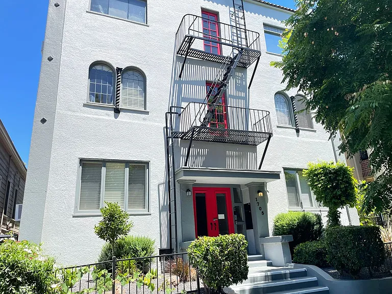 1705 N Street — Photo 11
