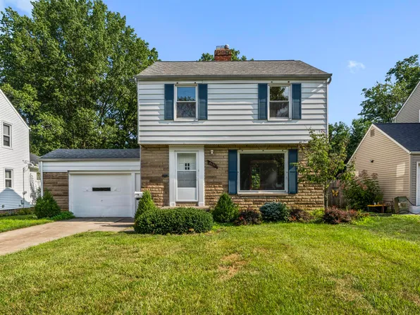 4833 Westbourne Rd, Lyndhurst, OH 44124