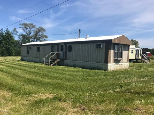 70981 County Road 376, Covert, MI 49043