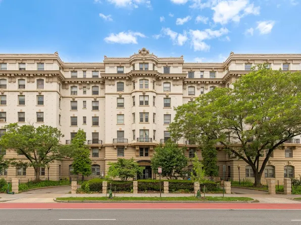 3060 16th St NW APT 102, Washington, DC 20009