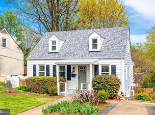 2811 Winchester Way, Falls Church, VA 22042