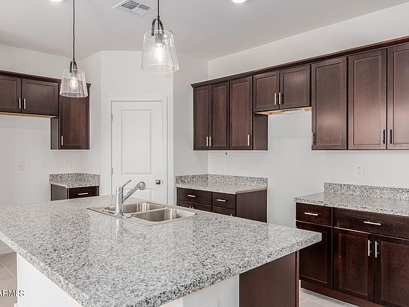3rd image of 8536 W ALBENIZ Place