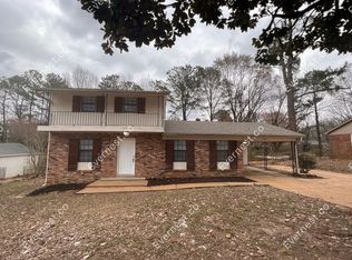 1530 Pontotoc St, Hernando, MS 38632