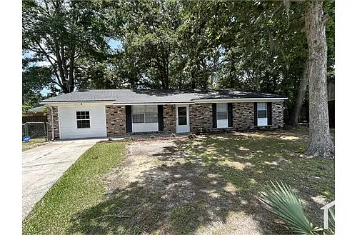 2052 Green Park Ave Photo 1