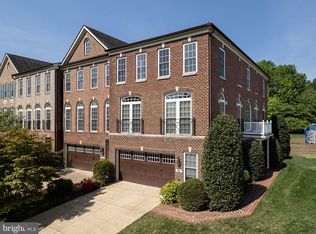 30 Sharpstead Ln, Gaithersburg, MD 20878