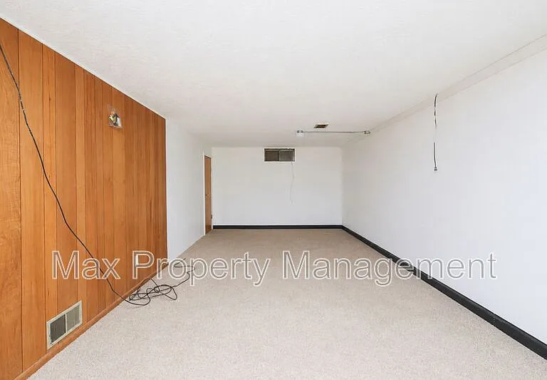 4413 63rd St — Photo 30