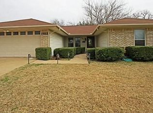 1922 Creek Wood Ct, Irving, TX 75060