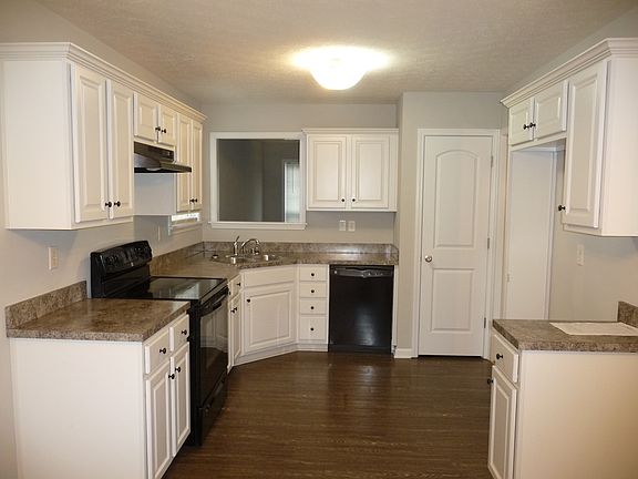 5th image of 3426 Stony Farm Dr