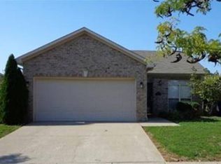 345 Ella Rae Ln, Lexington, KY 40511