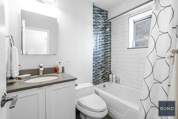 Rented by Bond New York | media 20