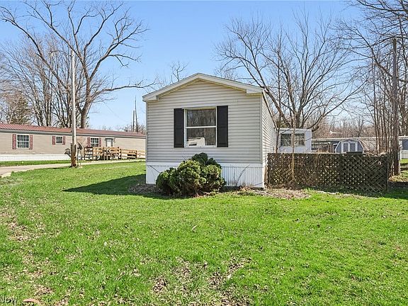 3rd image of 6800 Lake Rd W #21